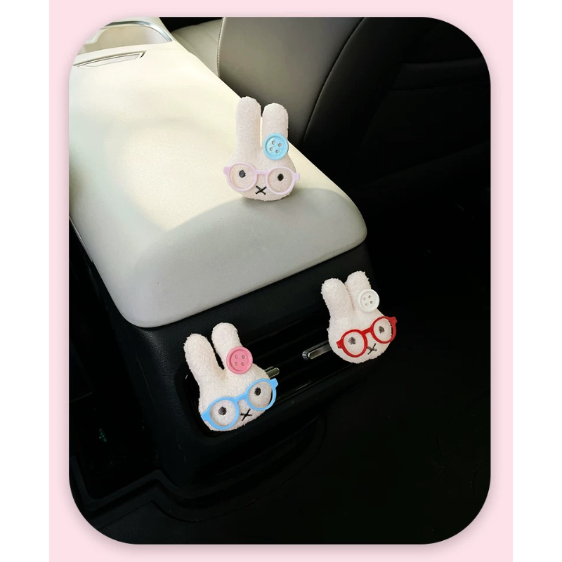 Kelinci Lucu dengan Kacamata,  - Car Vent Diffuser ulasan dan harga